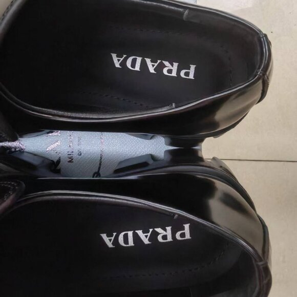 Prada Black Women's Loafers - Picture 4 of 6